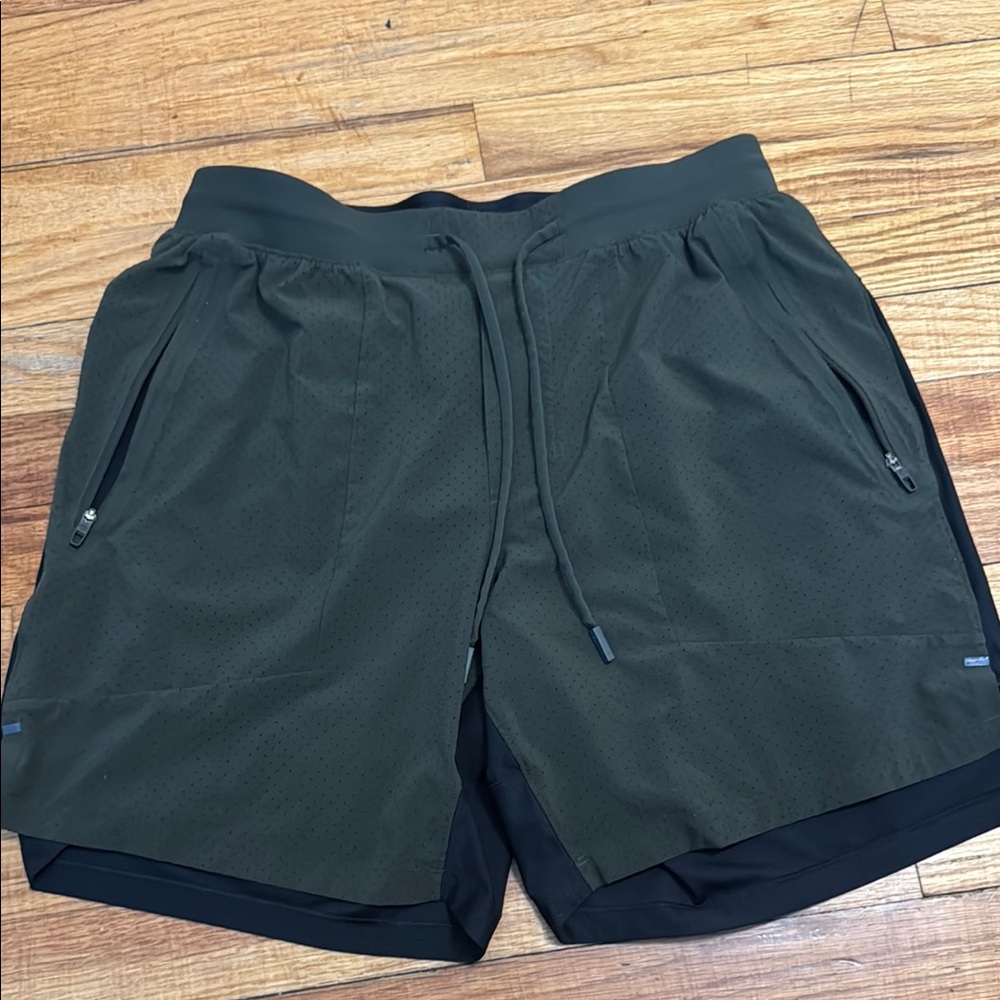 Men's lululemon Green Athletic Shorts
